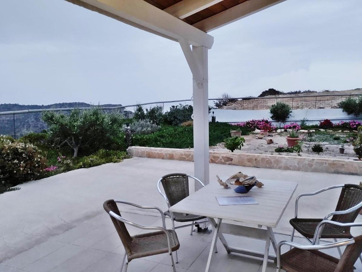Emmanuela House With Garden & Sea View - Triopetraアパートメント エクステリア 写真